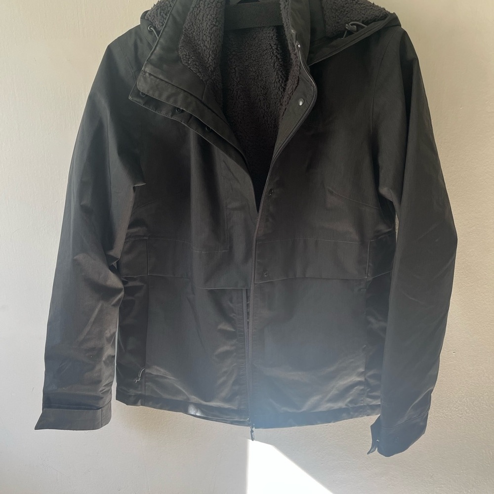 The North Face Black Women's Raincoat with Hood